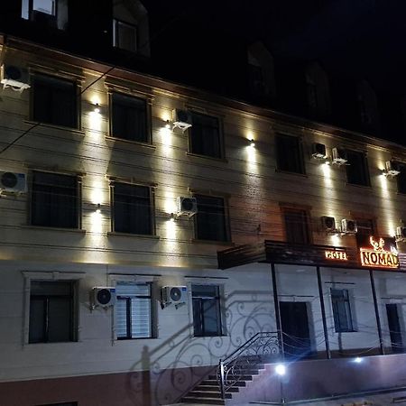 Nomad Hotel Bishkek Halal 외부 사진