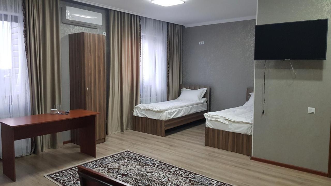 Nomad Hotel Bishkek Halal 외부 사진