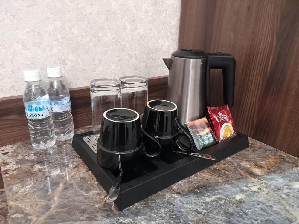 Nomad Hotel Bishkek Halal 외부 사진